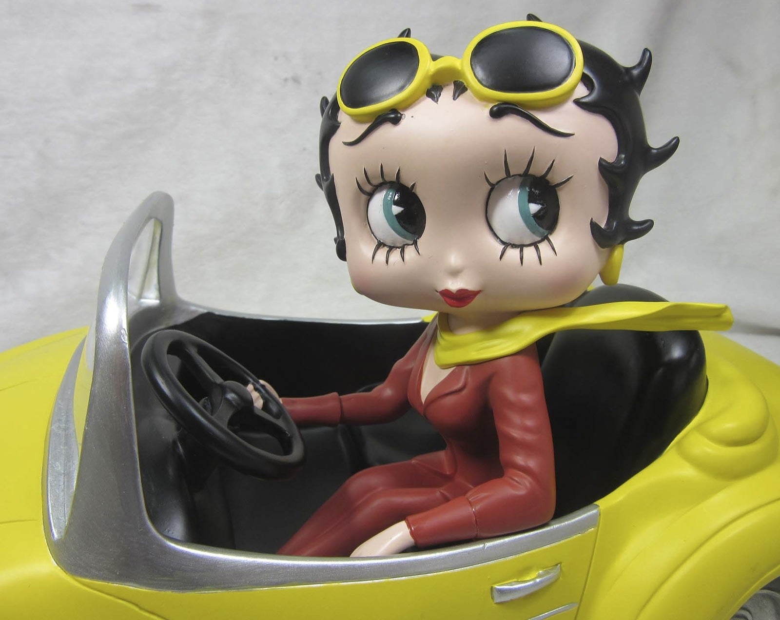 Betty Boop Figurine | Yellow Sports Car