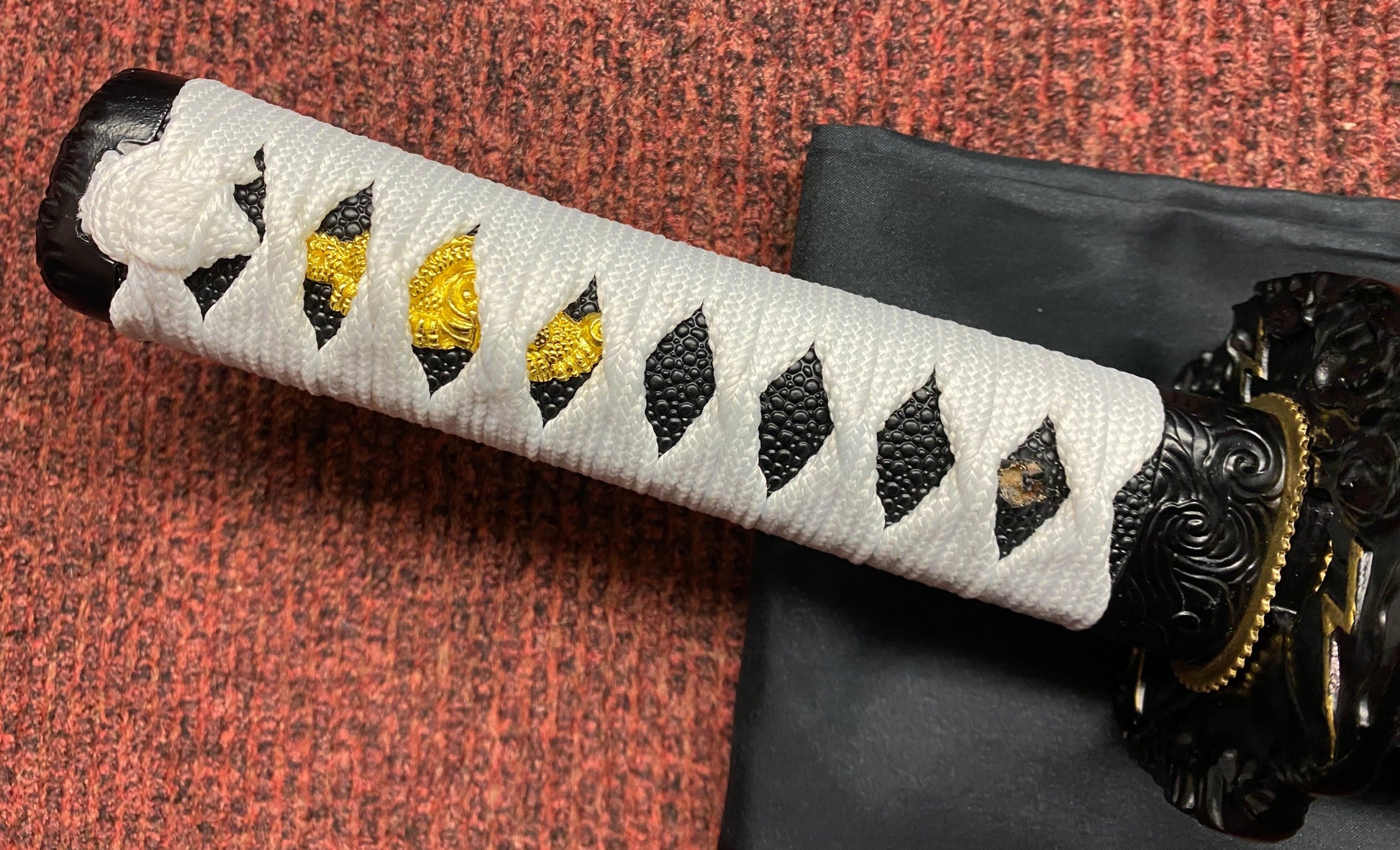 Ghost Tanto Sword