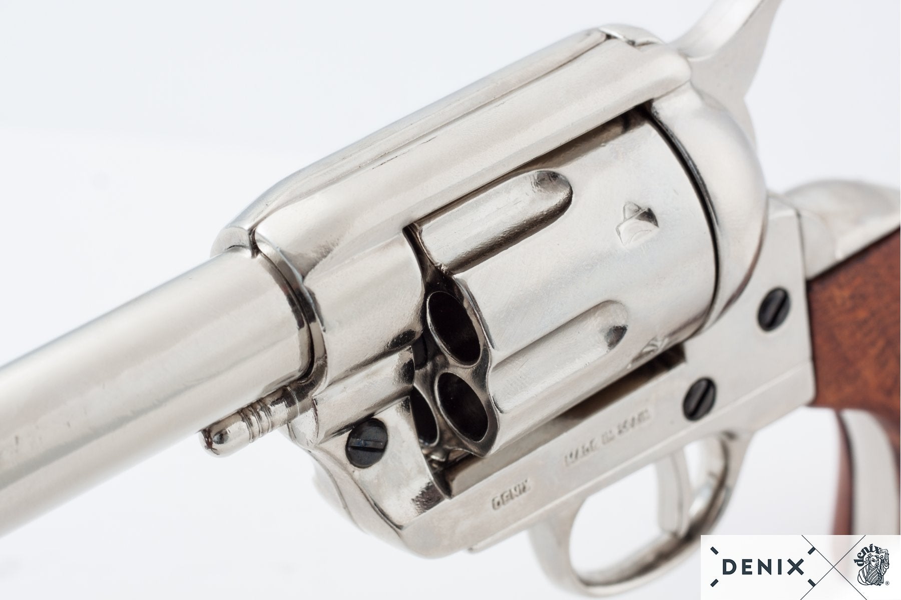G1106NQ AW824