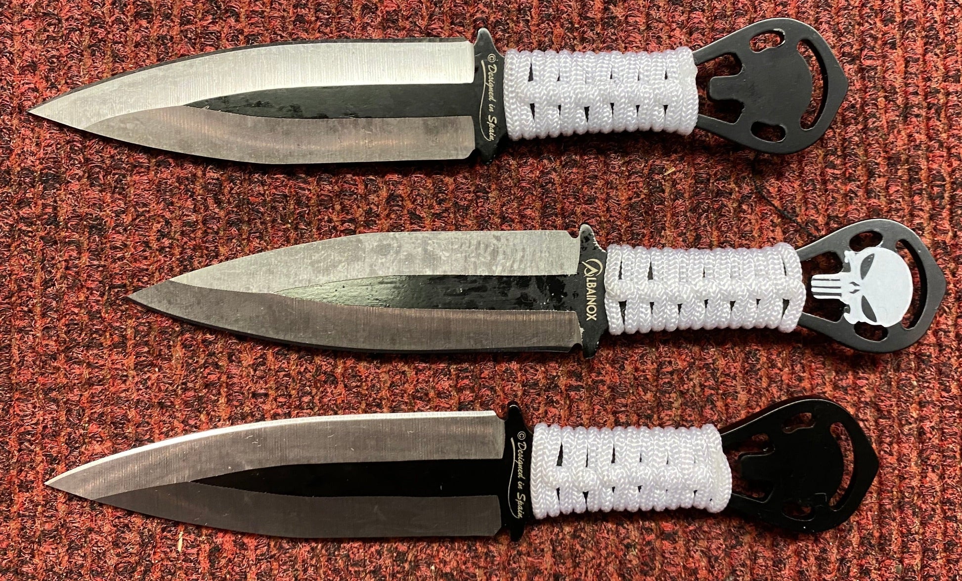 Skull Head Throwers