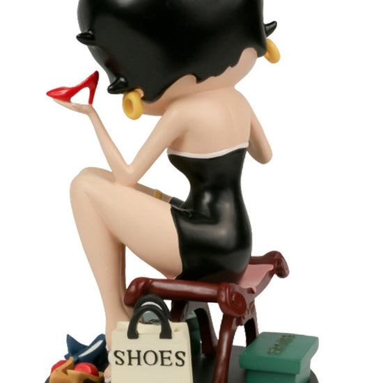 Betty Boop Figurine | Fitting Shoes