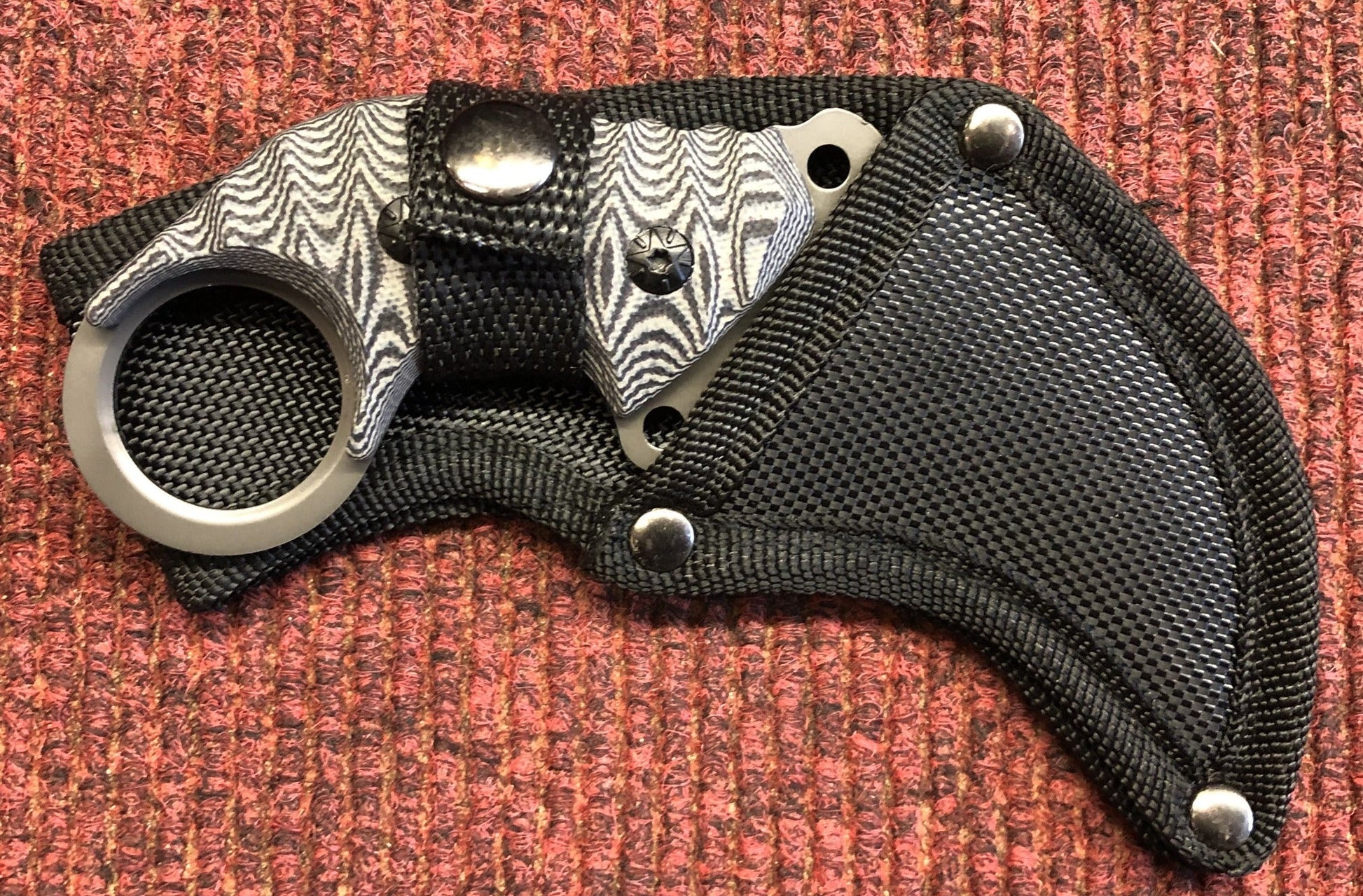 Buckland "One Ring" Knife