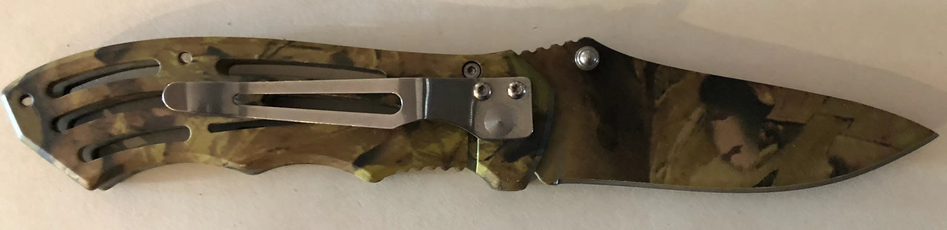 Camo Forest Lock Knife