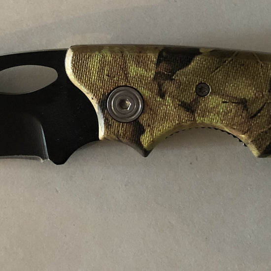 Camo Tree Effect Lock Knife