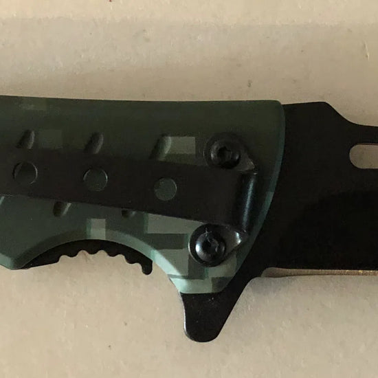 Digital Camo Lock Knife