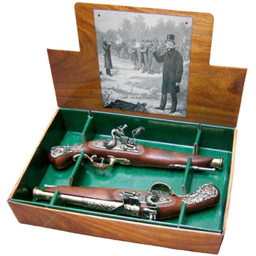 2 Duelling Pistols, 18th Century Flintlock Gun