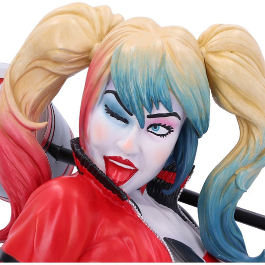 Harley Quinn (DC Comics) Bust