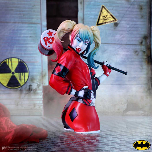 Harley Quinn (DC Comics) Bust