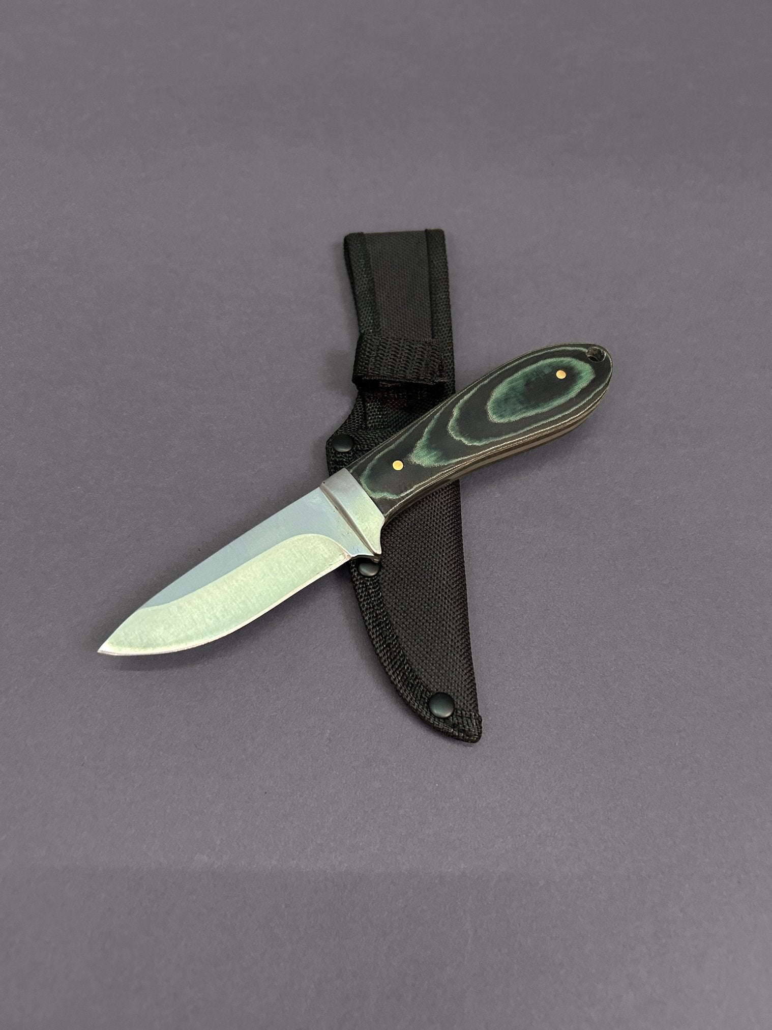 Kived Blade Knife