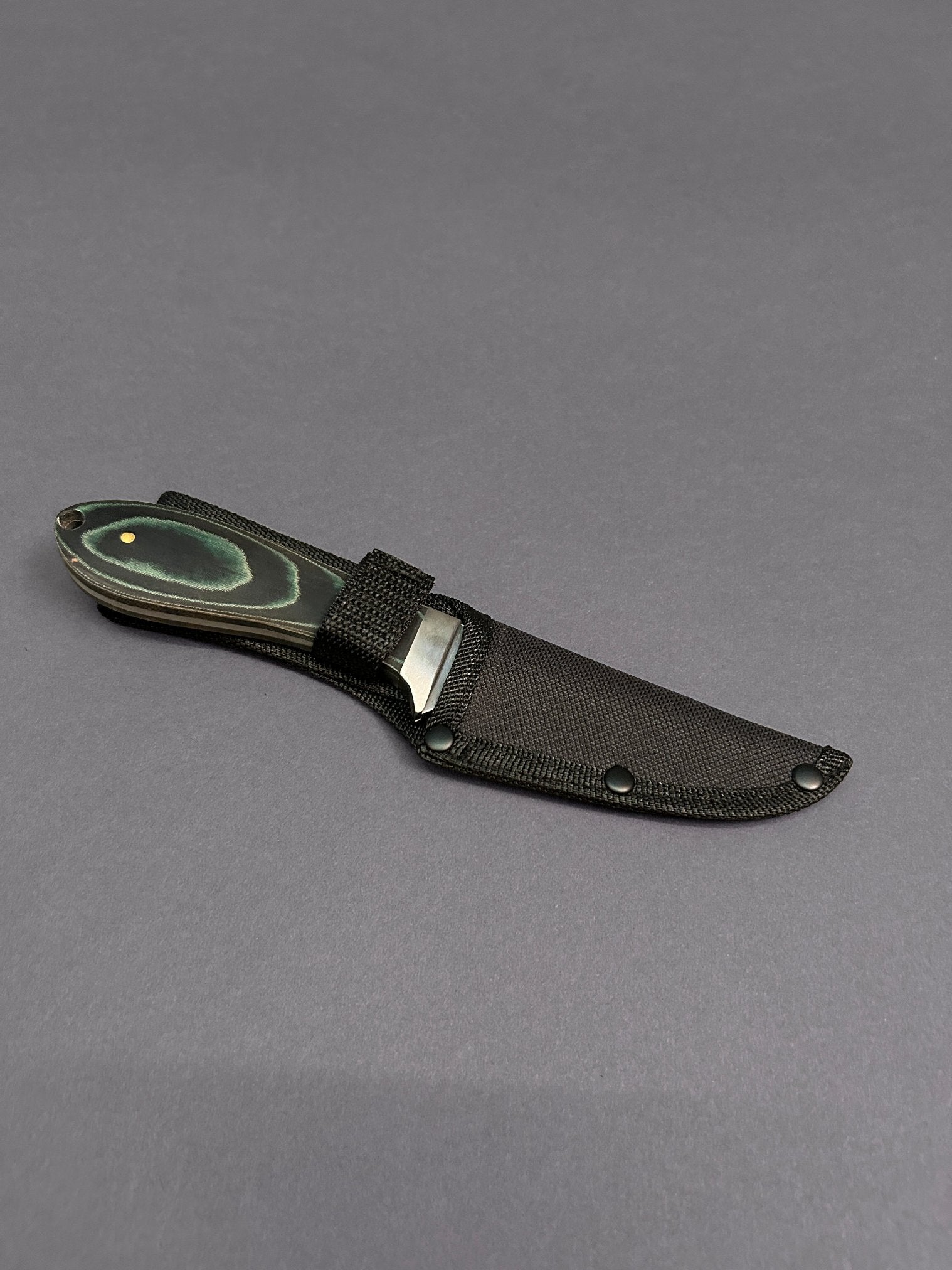 Kived Blade Knife