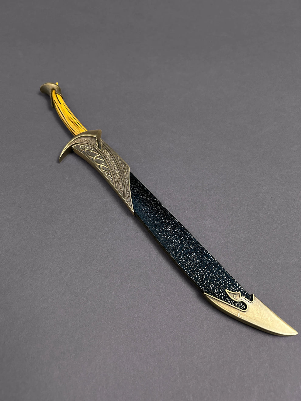 Mini "Dwarf (Rings) Kings" Sword
