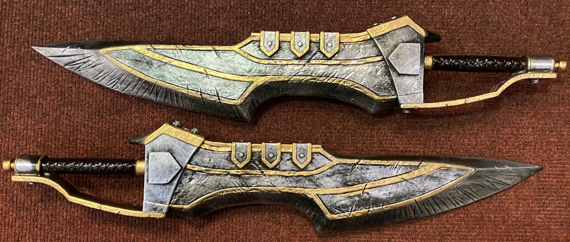 Monster Hunter (Fiberglass) Twin Blades