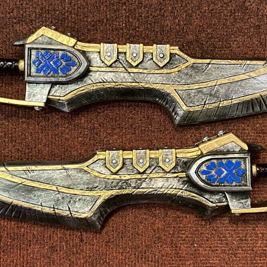 Monster Hunter (Fiberglass) Twin Blades