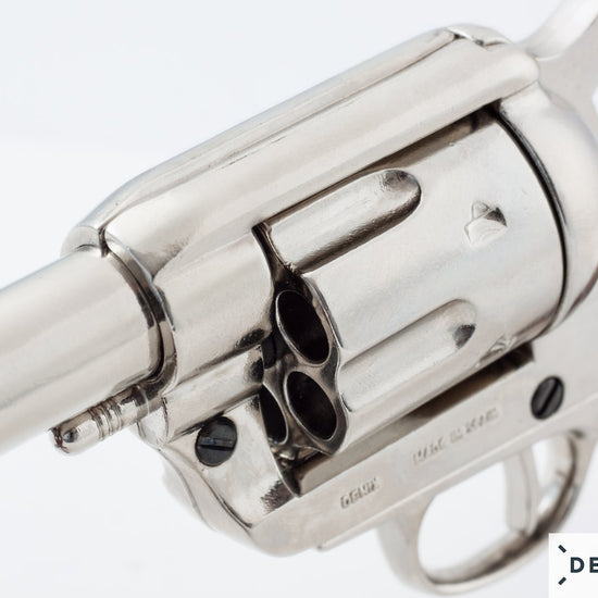 G1106NQ AW824