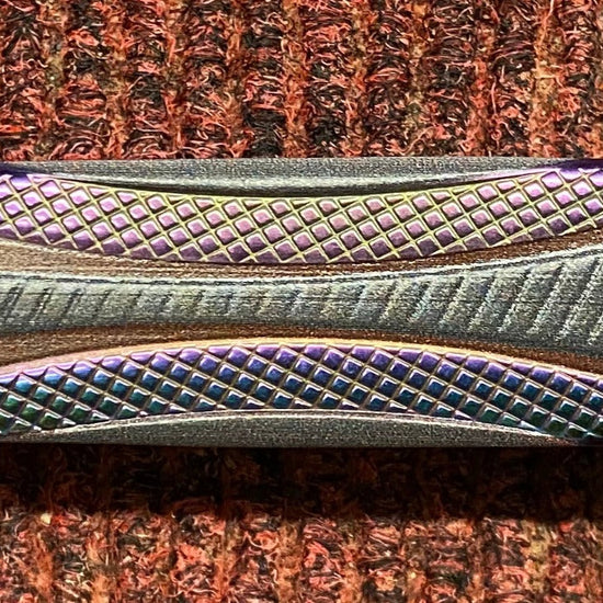 Rainbow Effect Lock Knife
