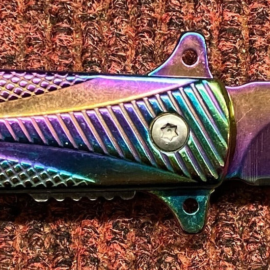 Rainbow Effect Lock Knife