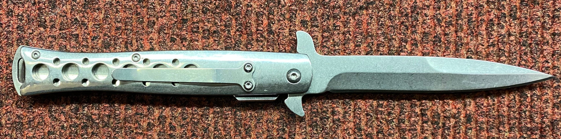 Sliver Mf Lock Knife
