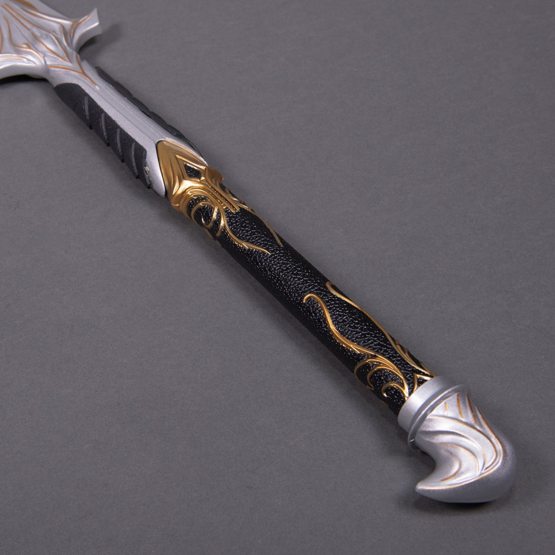 Spear (Creed) Ornamental Dagger