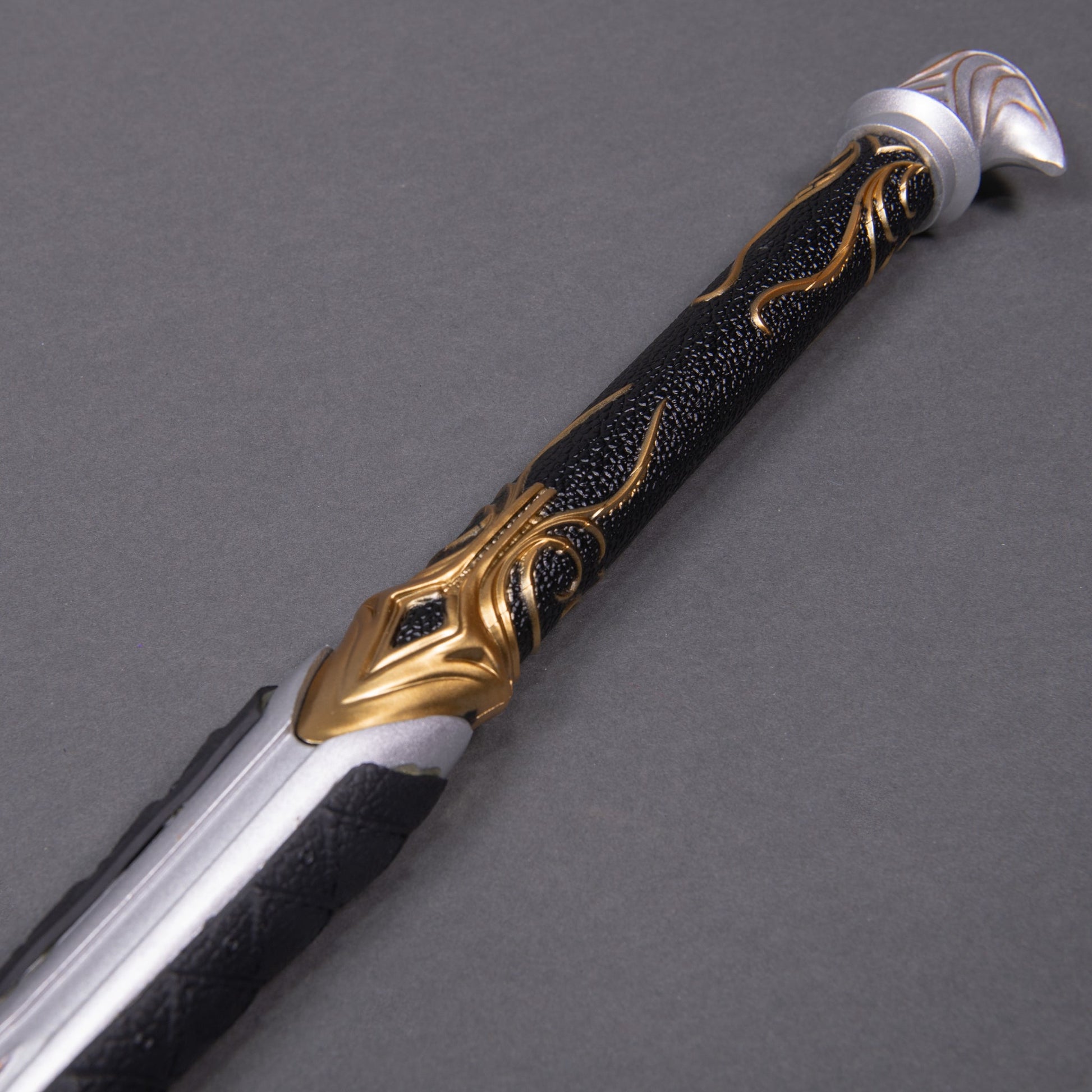 Spear (Creed) Ornamental Dagger