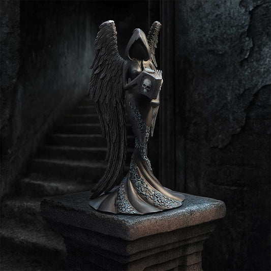 Scholar Femme Fatale Range