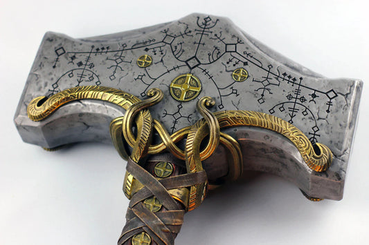 Mjolnir | God of War Ragnarok | Metal Hammer