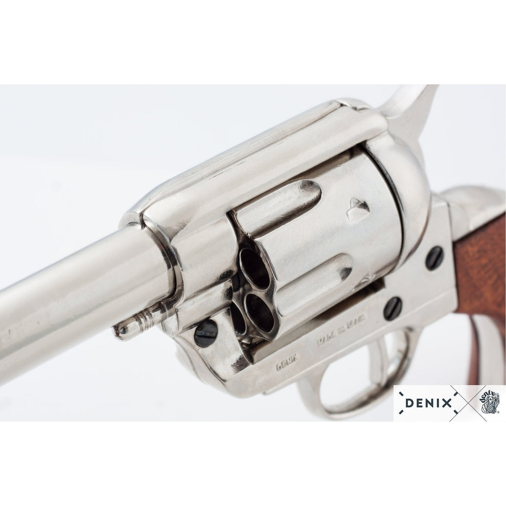 G1106NQ AW824