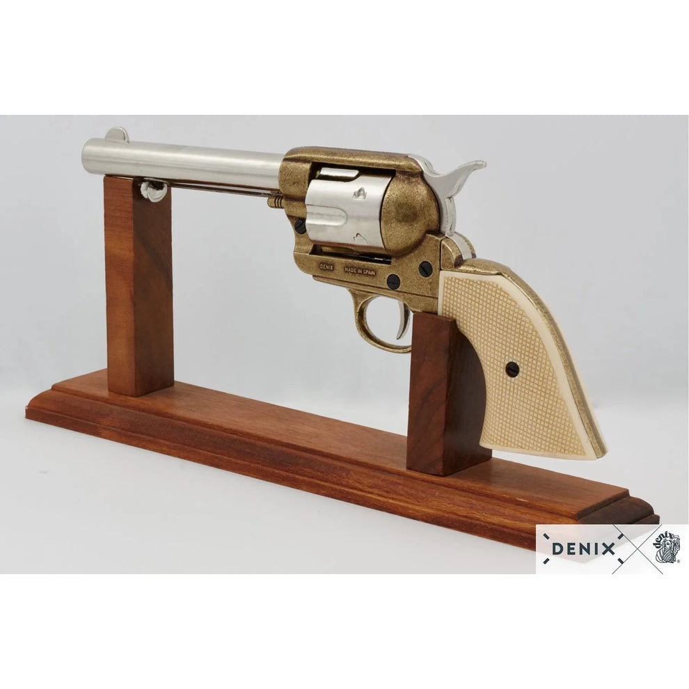 Colt (Nickel & Brass) Peacemaker