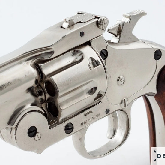 Smith & Wesson Six Shot Revolver (AW1058)