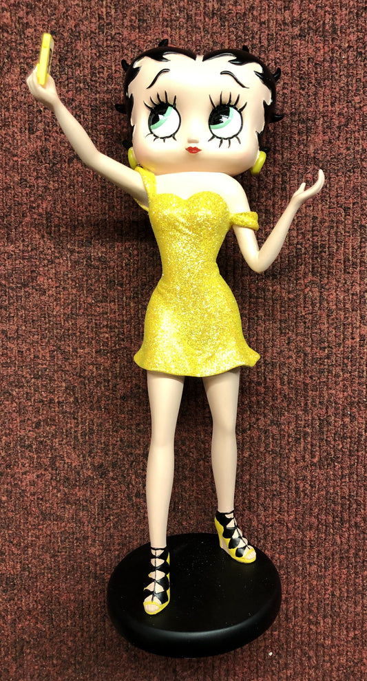 Betty Boop (Yellow Dress) Selfie (AW1034)