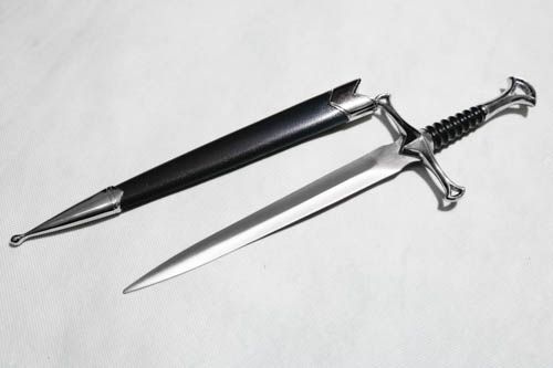 Reforged Sword of the King (Rings) Mini Sword (AW227)